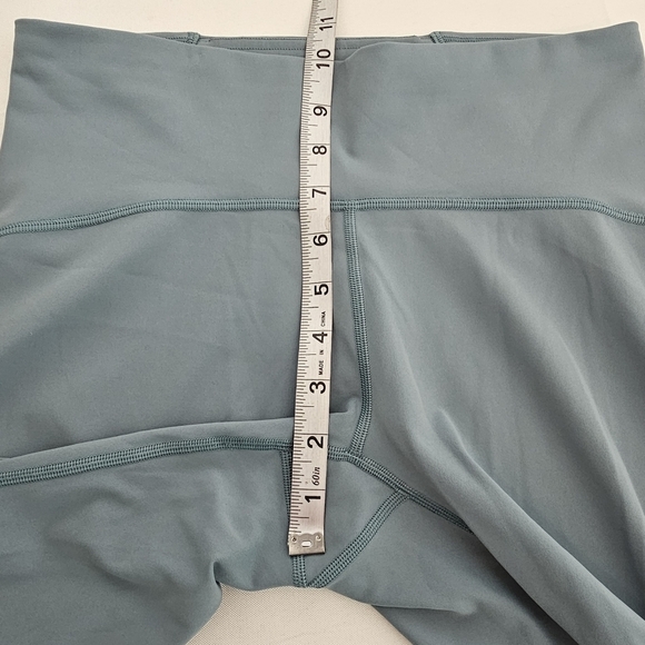 Lululemon Train Times 25" Teal Leggings Size 8 Full-On Luxtreme Work Tights - Picture 8 of 11
